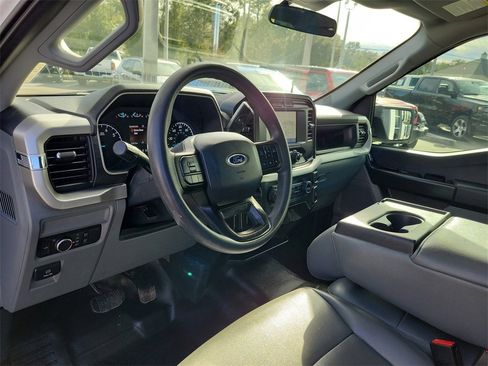 Used 2022 Ford F150 XL w/ Equipment Group 101A High image 11