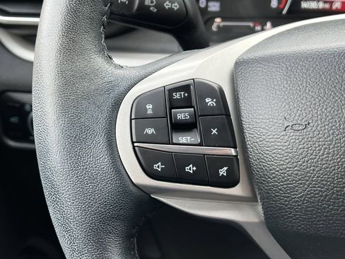 Certified 2023 Ford Explorer XLT w/ Equipment Group 202A image 21