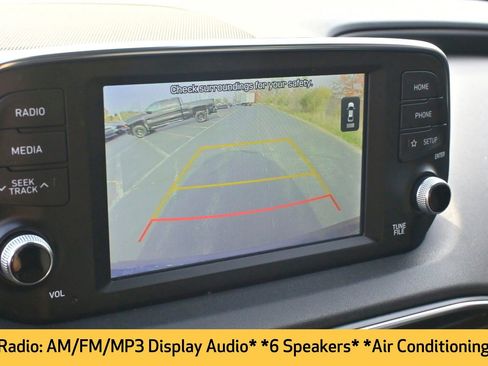 Used 2020 Hyundai Santa Fe SE w/ Cargo Package image 6