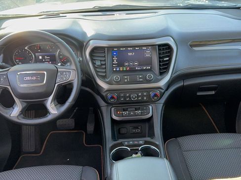 Used 2023 GMC Acadia AT4 image 12