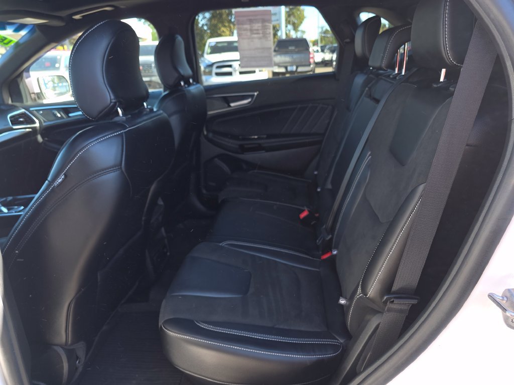 Used 2019 Ford Edge ST w/ Equipment Group 401A AWD/4WD image 6
