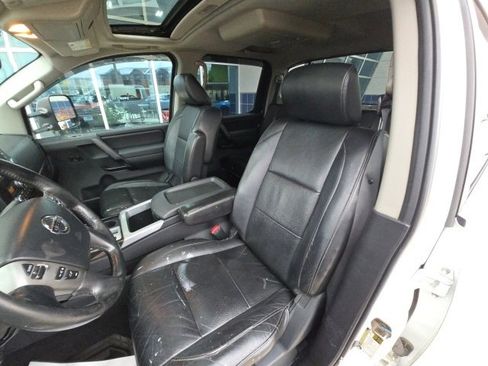 Used 2013 Nissan Titan SL w/ DVD Pkg image 20