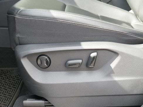 Used 2022 Volkswagen Atlas SE image 13