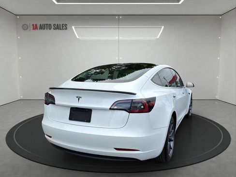 Used 2019 Tesla Model 3 Standard Range Plus RWD image 5