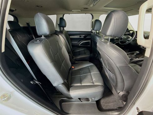 Used 2022 Kia Telluride EX w/ EX Premium Package FWD image 26