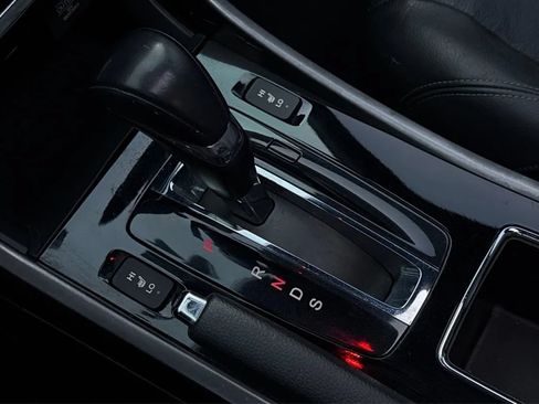 Used 2016 Honda Accord EX-L image 35