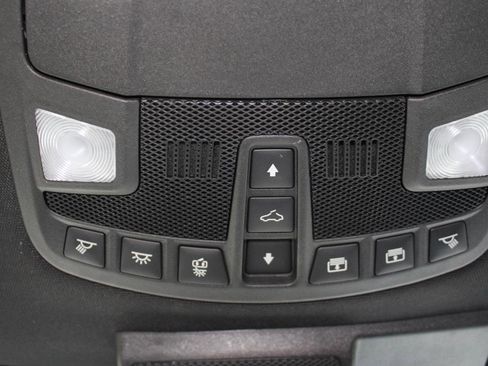 Used 2021 Ford F250 Platinum w/ FX4 Off-Road Package image 55