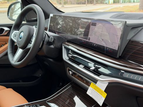 New 2026 BMW X5 xDrive50e w/ M Sport Package image 20