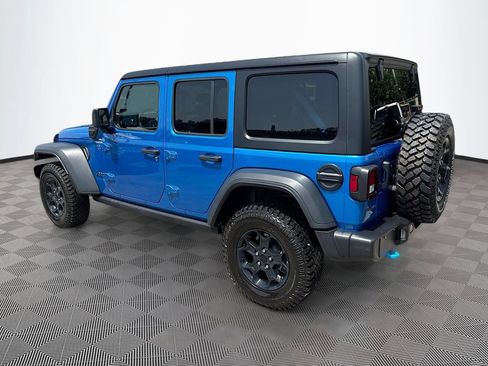 Used 2023 Jeep Wrangler Unlimited w/ Cold Weather Group AWD/4WD image 8