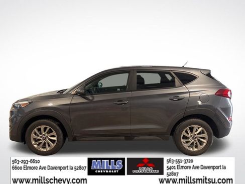 Used 2018 Hyundai Tucson SE image 8
