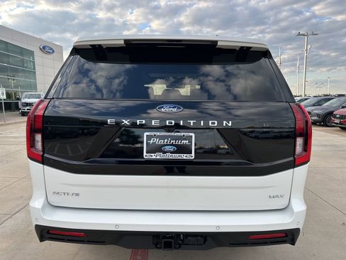 New 2025 Ford Expedition Max Active image 28