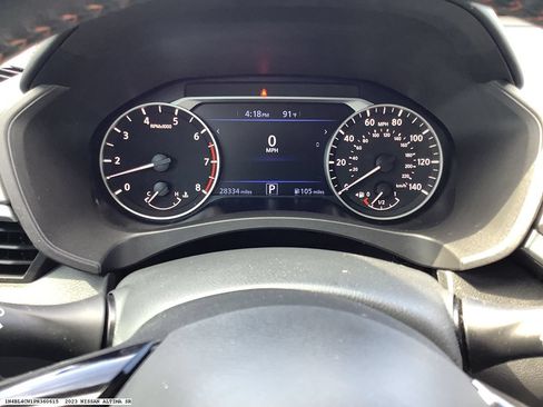 Used 2023 Nissan Altima 2.5 SR AWD/4WD image 12