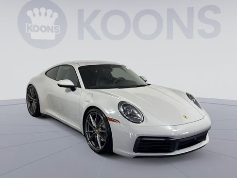 Used 2021 Porsche 911 Carrera RWD image 10
