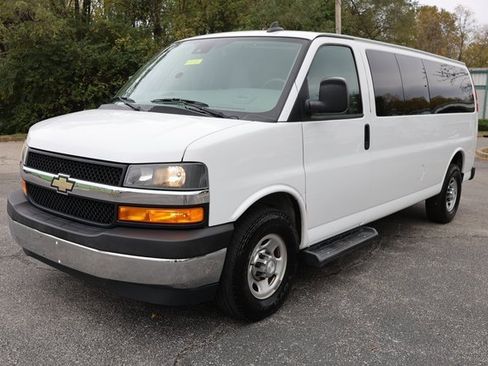 Used 2019 Chevrolet Express 3500 LT w/ LT Preferred Equipment Group image 1