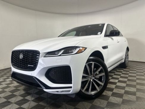 New 2026 Jaguar F-PACE R-Dynamic S image 1
