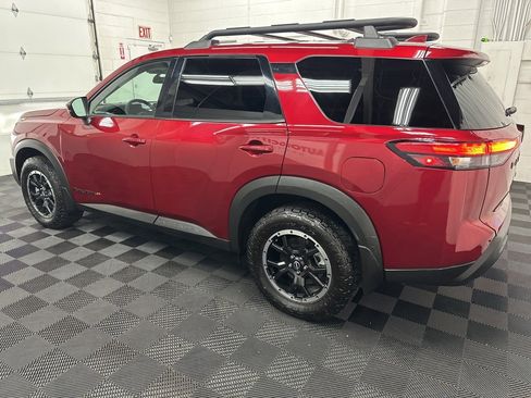 Used 2025 Nissan Pathfinder Rock Creek image 6
