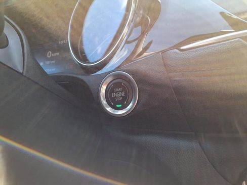 Certified 2020 Buick Encore GX Essence image 22