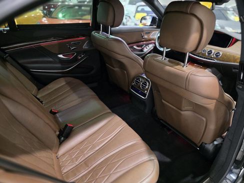 Used 2014 Mercedes-Benz S 63 AMG 4MATIC Sedan w/ Rear Seat Package image 40