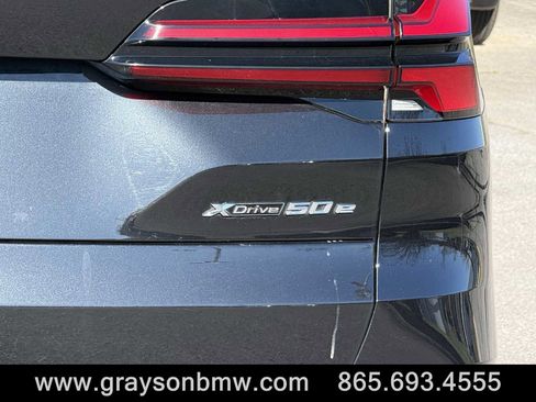 Used 2024 BMW X5 xDrive50e image 34