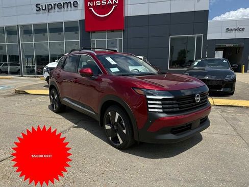 New 2025 Nissan Kicks SR image 1