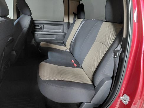 Used 2012 RAM 2500 ST w/ Chrome Appearance Group image 14