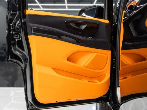 Used 2023 Mercedes-Benz Metris Passenger image 49