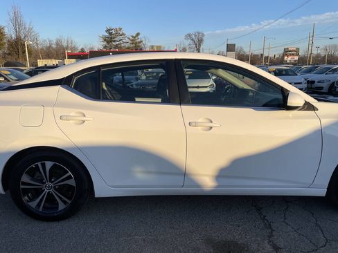 Used 2023 Nissan Sentra SV image 5