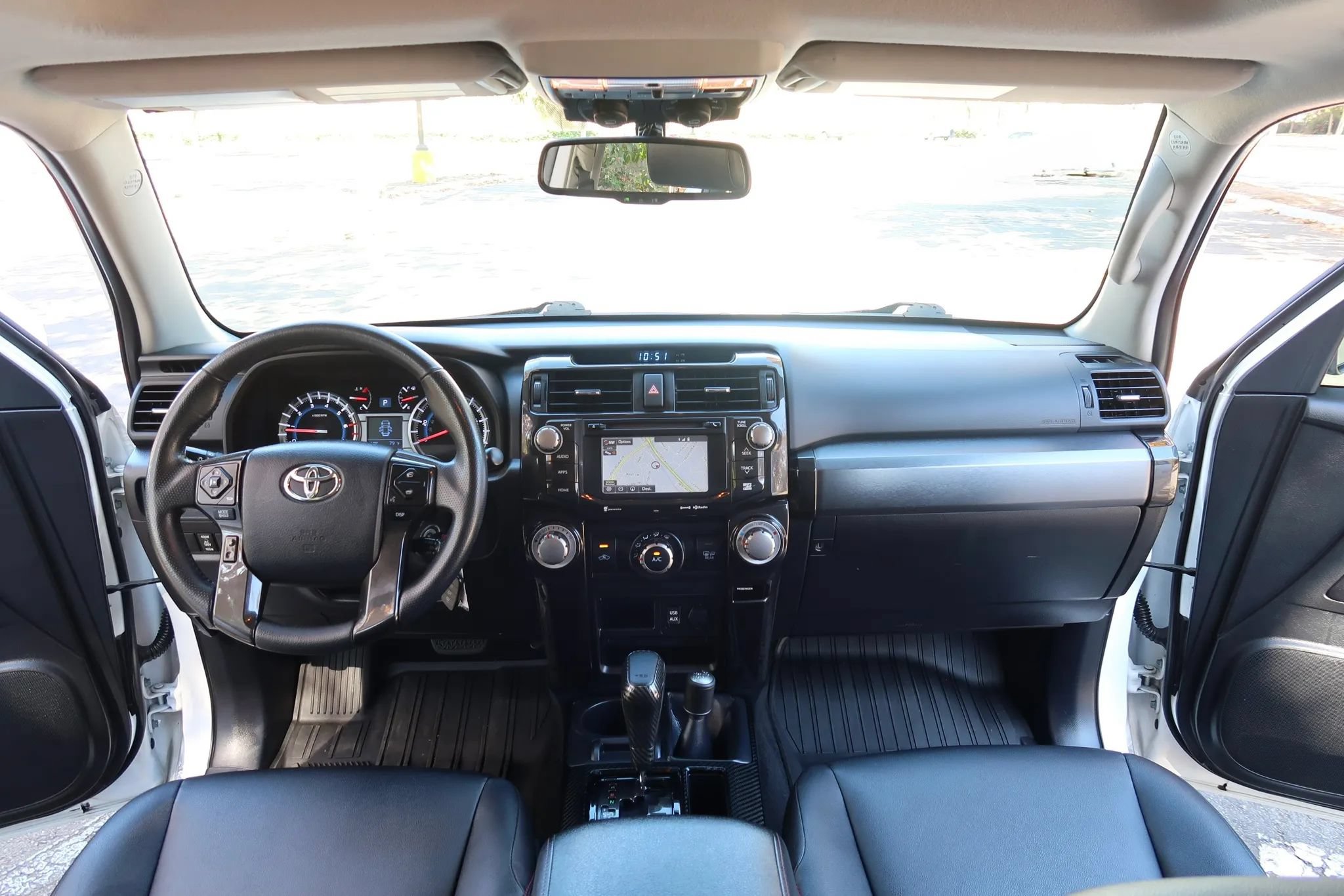 Used 2017 Toyota 4Runner TRD Off-Road Premium AWD/4WD image 21