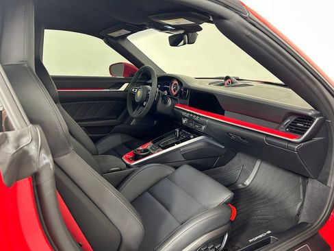Certified 2025 Porsche 911 Turbo AWD/4WD image 22
