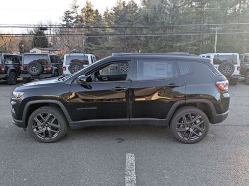 New 2026 Jeep Compass Limited w/ Sun, Sound & Navigation Group image 9