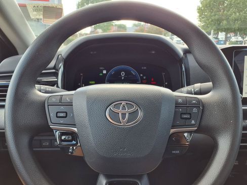 Certified 2026 Toyota Camry LE FWD image 21