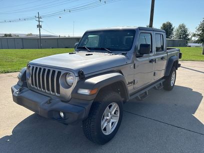 Used 2020 Jeep Gladiator Sport w/ Quick Order Package 24S