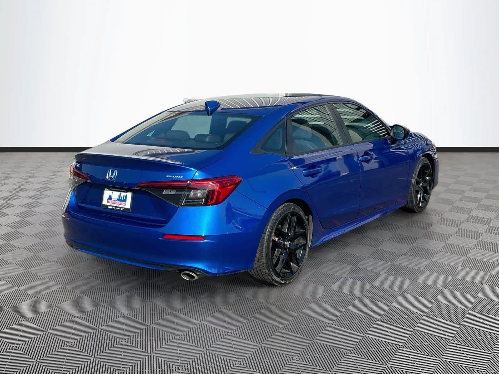 Used 2023 Honda Civic Sport image 5