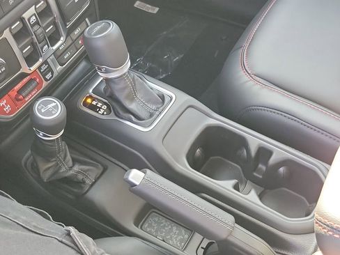 New 2026 Jeep Gladiator Rubicon image 10