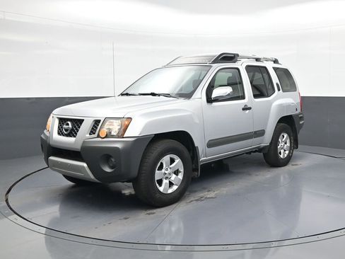 Used 2011 Nissan Xterra S w/ Protection Pkg AWD/4WD image 3