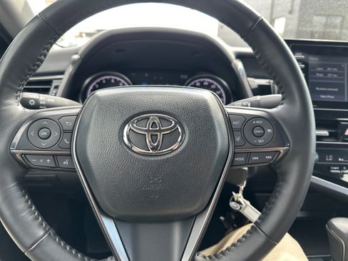 Used 2024 Toyota Camry SE w/ Cold Weather Package AWD/4WD image 18