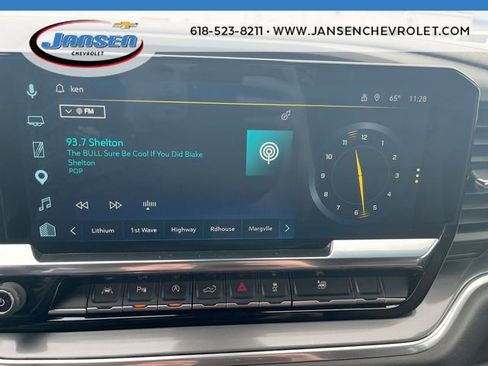 Used 2025 Chevrolet Silverado 1500 High Country w/ Technology Package AWD/4WD image 13