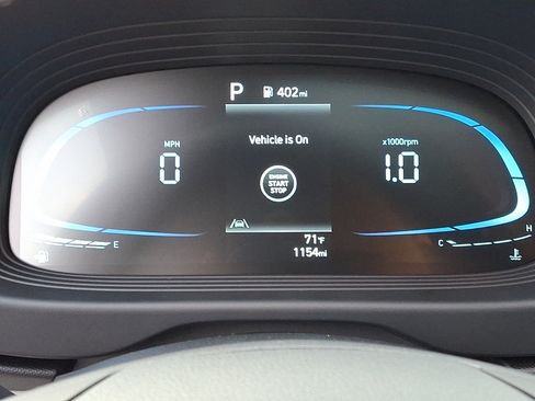 Used 2026 Hyundai Venue SEL FWD image 22