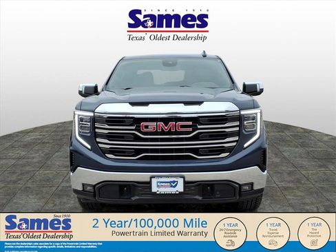 Used 2023 GMC Sierra 1500 SLT image 2