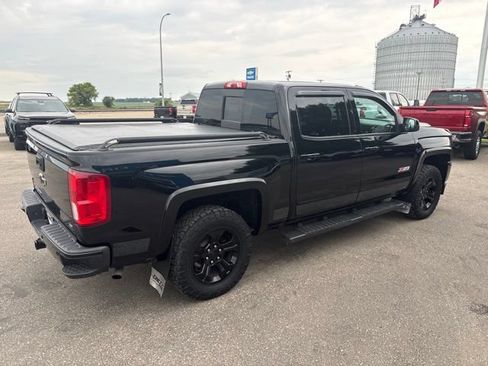 Used 2018 Chevrolet Silverado 1500 LTZ Z71 w/ LTZ Plus Package AWD/4WD image 6