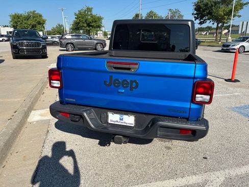 Used 2020 Jeep Gladiator Sport w/ Quick Order Package 24S AWD/4WD image 26