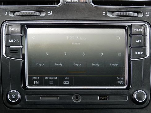 Used 2007 Volkswagen GTI 4-Door FWD image 7