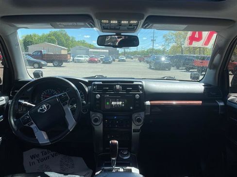 Used 2014 Toyota 4Runner Limited AWD/4WD image 9