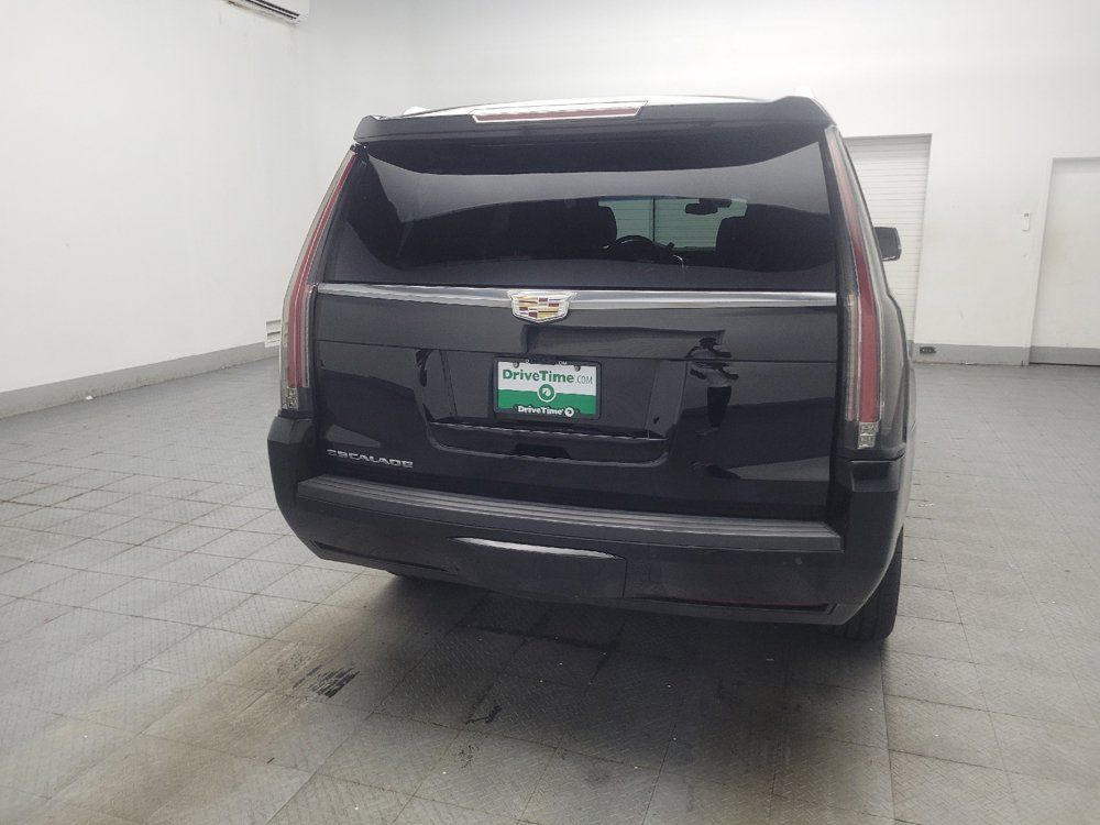 Used 2019 Cadillac Escalade Luxury RWD image 7