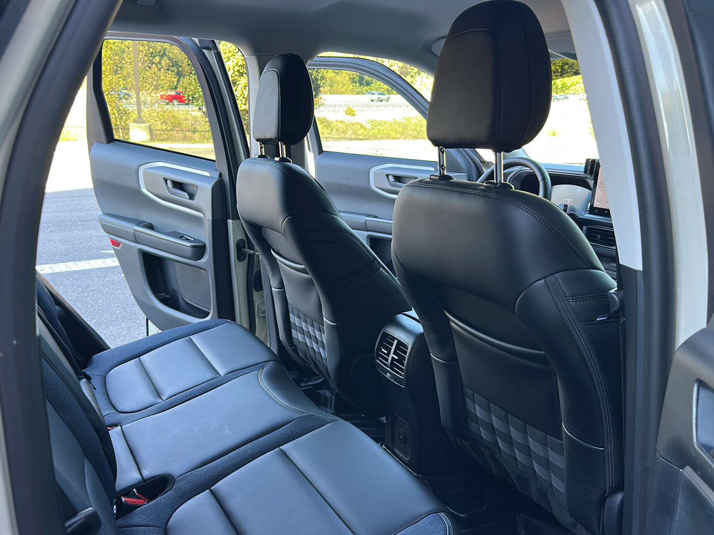 Certified 2025 Ford Bronco Sport Outer Banks AWD/4WD image 25