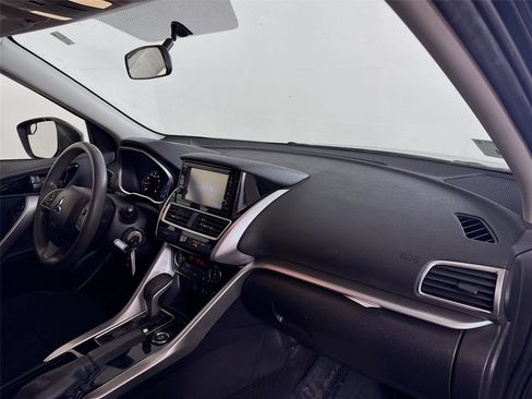 Used 2020 Mitsubishi Eclipse Cross ES image 24