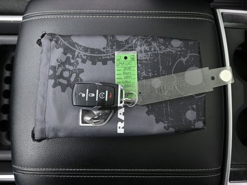 Used 2020 RAM 1500 Big Horn image 19