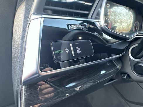 New 2026 Audi Q8 Premium Plus AWD/4WD image 15