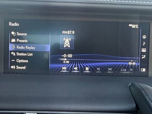 Used 2018 Lexus LC 500 Coupe w/ Sport Package image 8