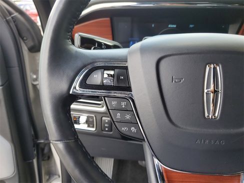 Certified 2022 Lincoln Navigator L Reserve image 24